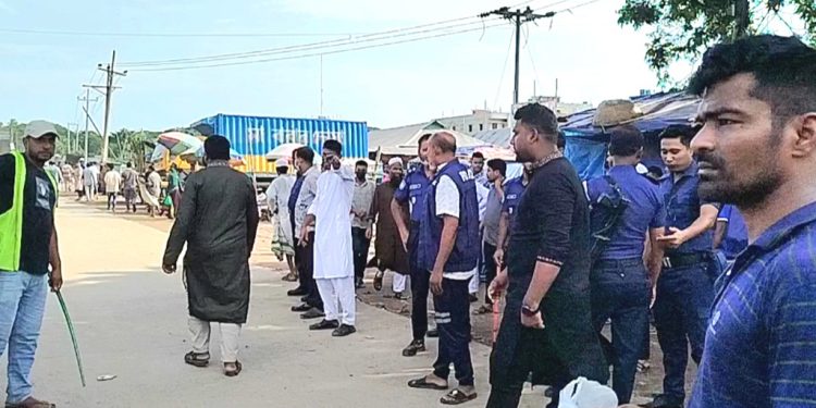 Muradnagar Clash Between Two Groups Turns Violent, Army Deployed