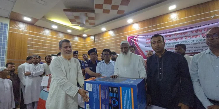 Agriculture Equipment Distribution: Govt Working for Welfare of People, Says Religious Affairs Adviser Kaykobad
